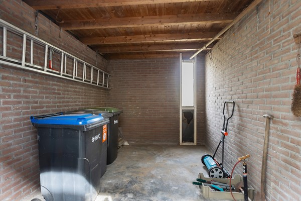 Medium property photo - Domela Nieuwenhuisstraat 14, 3354 AE Papendrecht